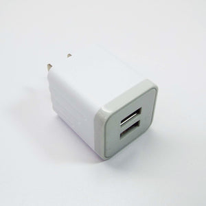 AC ADAPTEUR CERTIFIÉ 1 X 110 VOLTS  @ 2 X USB FEMELE